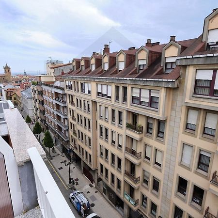Atico Quintana I - Con Terraza, Vistas A La Ciudad, En El Centro, Con Wifi Y Garaje Apartman Oviedo Kültér fotó