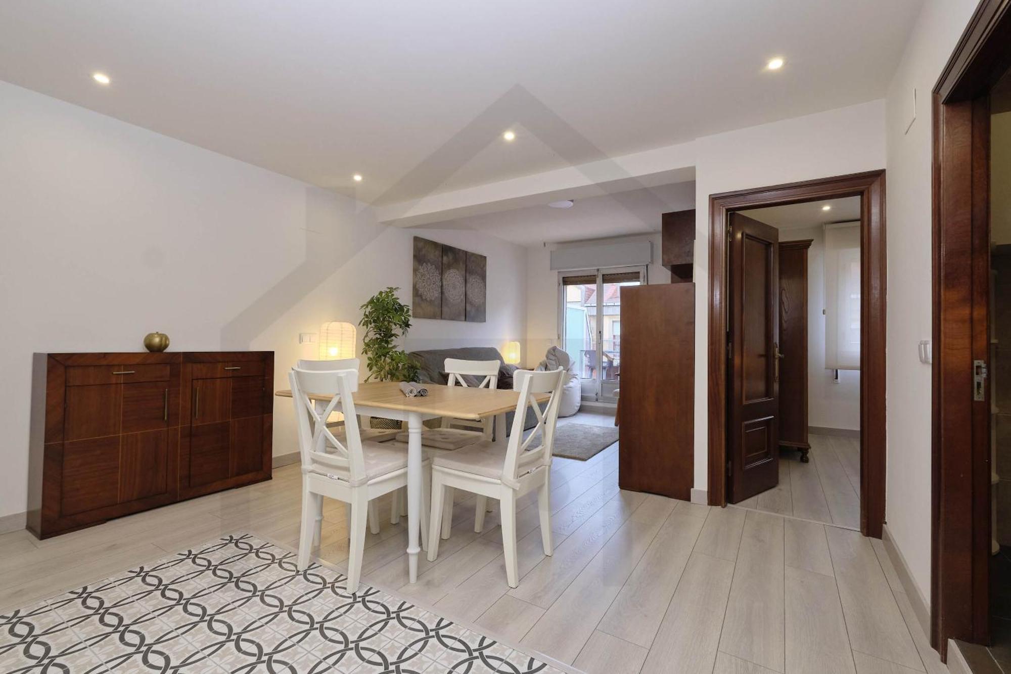 Atico Quintana I - Con Terraza, Vistas A La Ciudad, En El Centro, Con Wifi Y Garaje Apartman Oviedo Kültér fotó