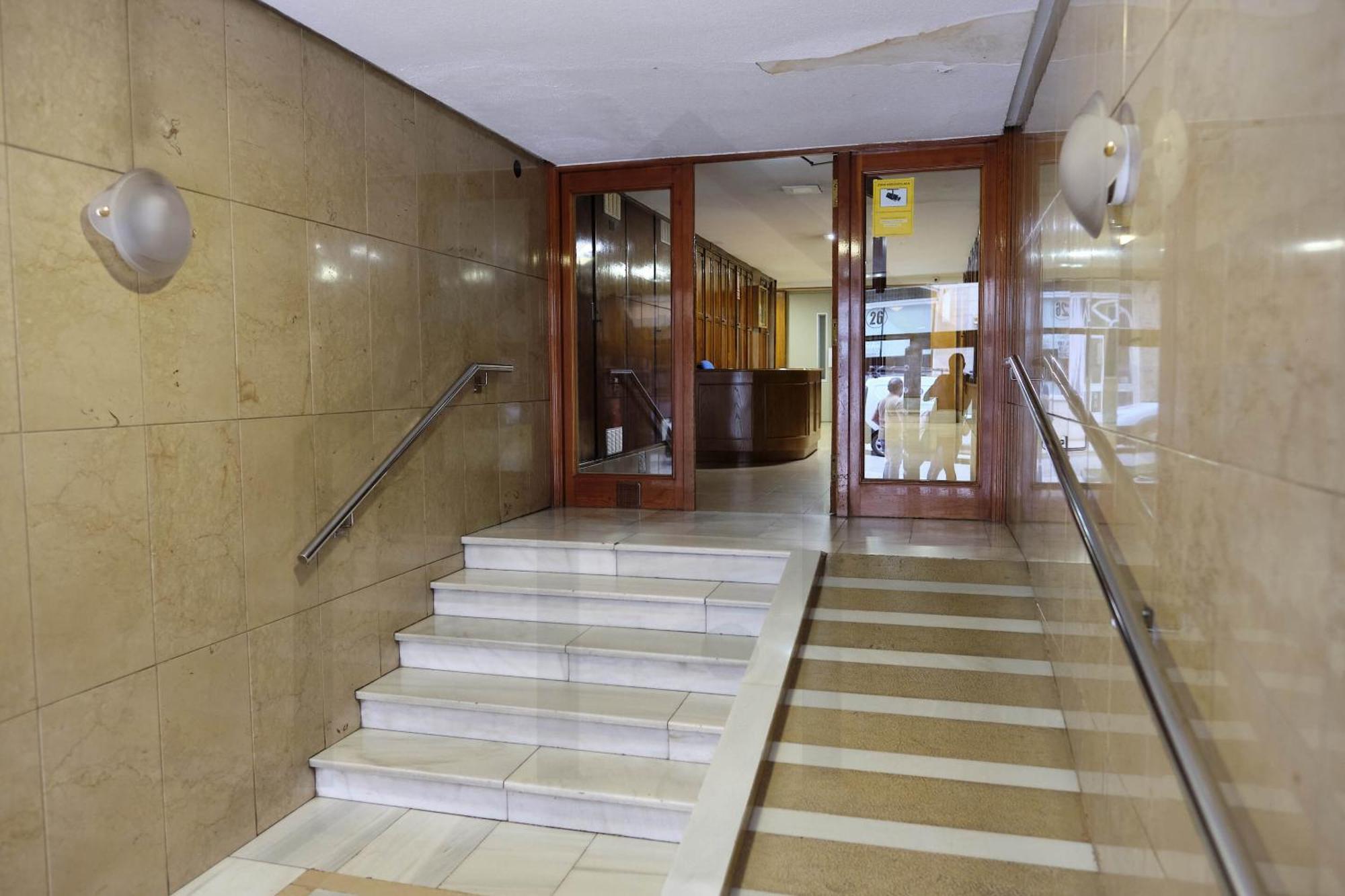Atico Quintana I - Con Terraza, Vistas A La Ciudad, En El Centro, Con Wifi Y Garaje Apartman Oviedo Kültér fotó