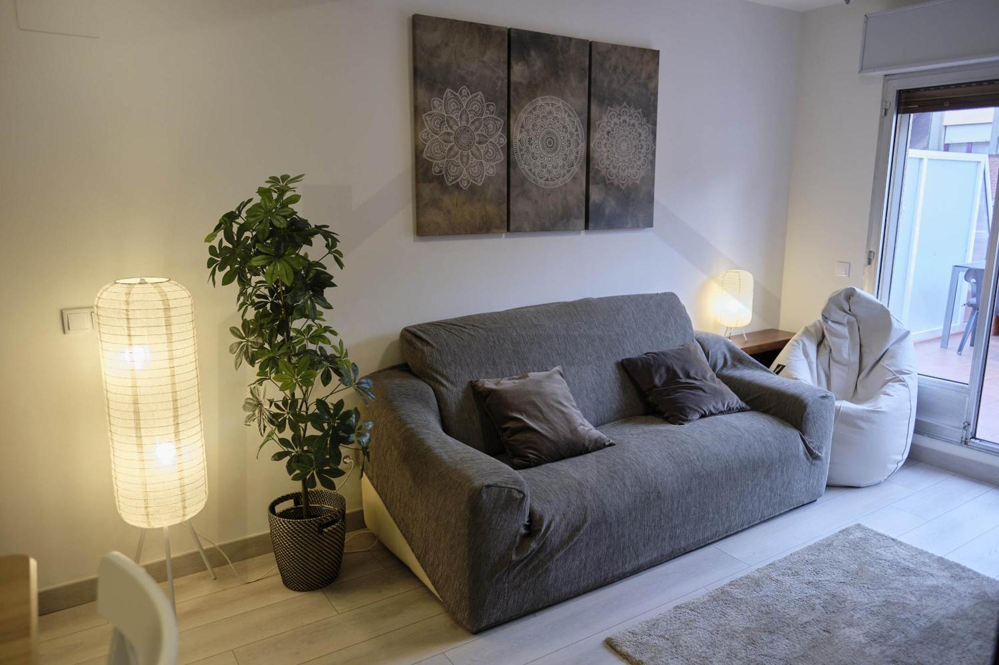Atico Quintana I - Con Terraza, Vistas A La Ciudad, En El Centro, Con Wifi Y Garaje Apartman Oviedo Kültér fotó