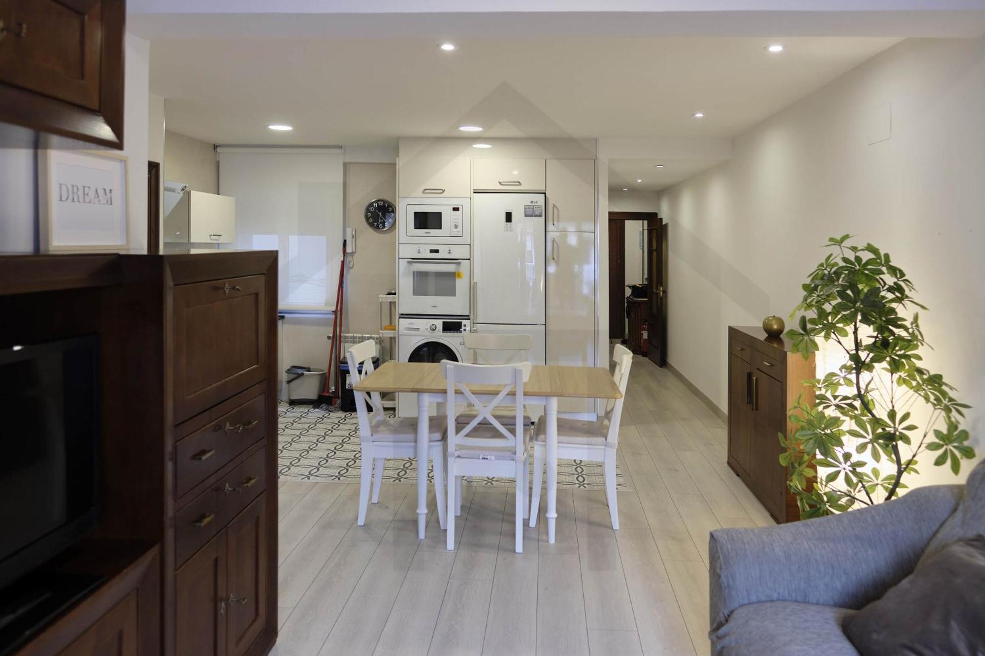 Atico Quintana I - Con Terraza, Vistas A La Ciudad, En El Centro, Con Wifi Y Garaje Apartman Oviedo Kültér fotó