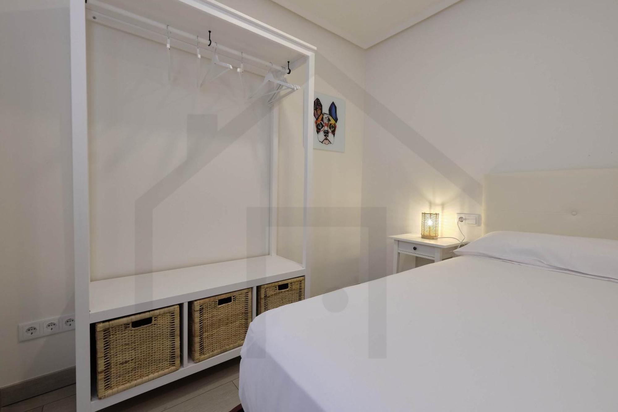 Atico Quintana I - Con Terraza, Vistas A La Ciudad, En El Centro, Con Wifi Y Garaje Apartman Oviedo Kültér fotó